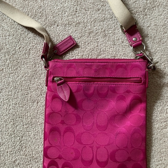 Coach Crossbody Bag - Picture 3 of 4